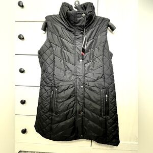 NWT Weatherproof Black quilted vest, never worn
